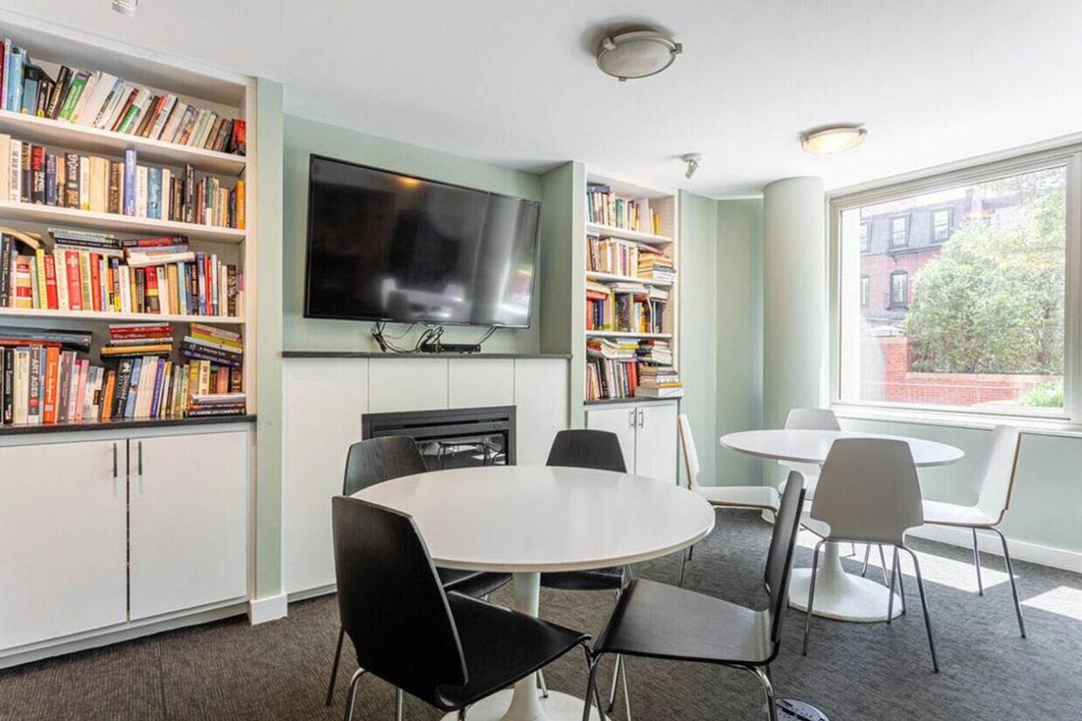 Apartment Back Bay 2br2b Steps From Prudential Center Bos-409 Boston