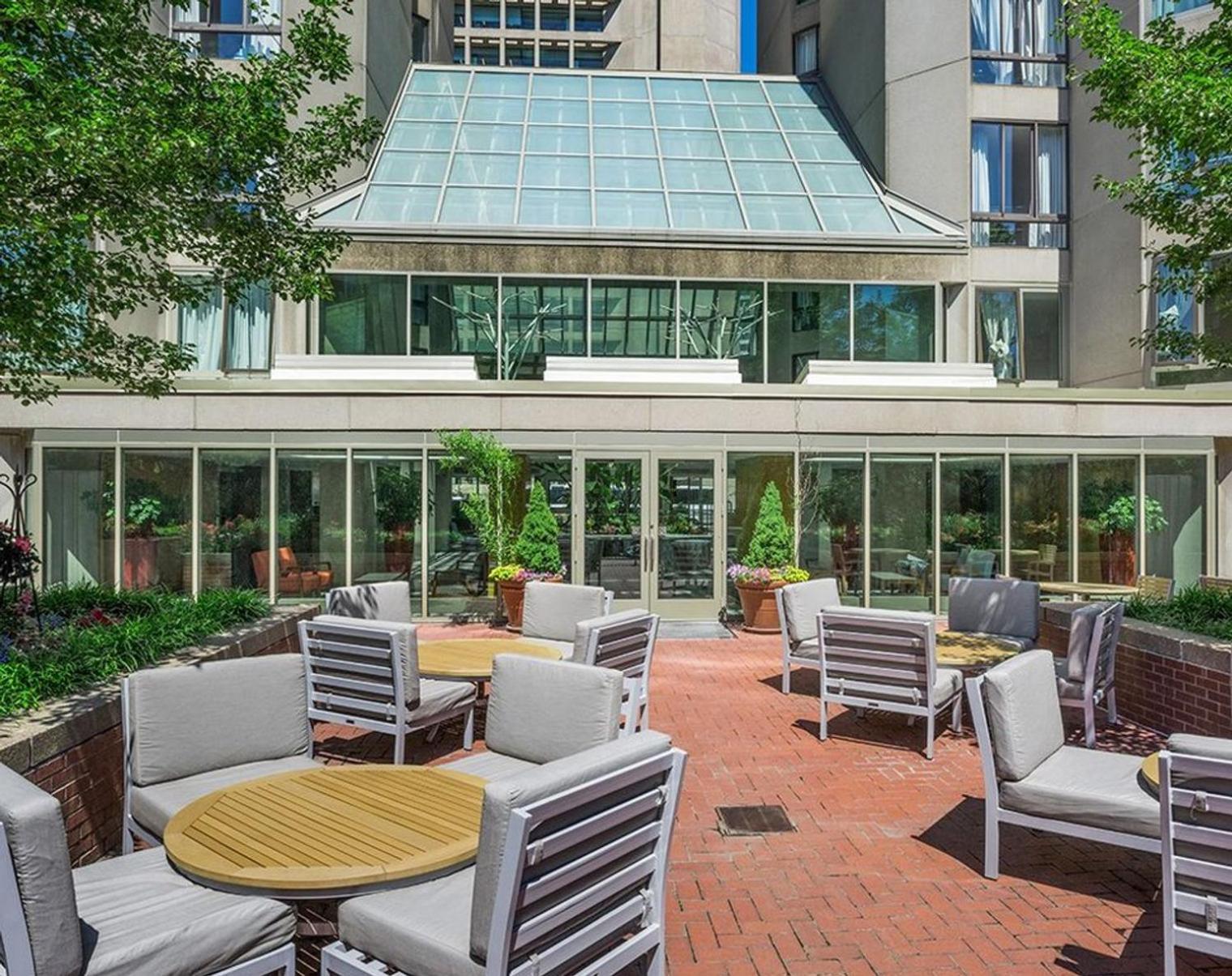Back Bay 2br2b Steps From Prudential Center Bos-409 Apartment